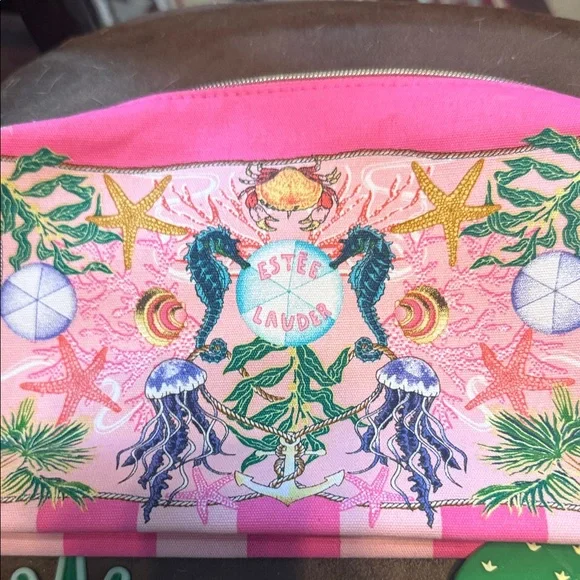 Estee Lauder Pink Bag with pink Phone Case - Picture 4 of 6